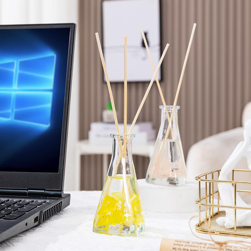 بطری مثلثی گل خشک شده انگور بدون آتش پخش کننده نی آروماتراپی داخلی