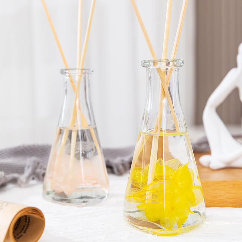 بطری مثلثی گل خشک شده انگور بدون آتش پخش کننده نی آروماتراپی داخلی