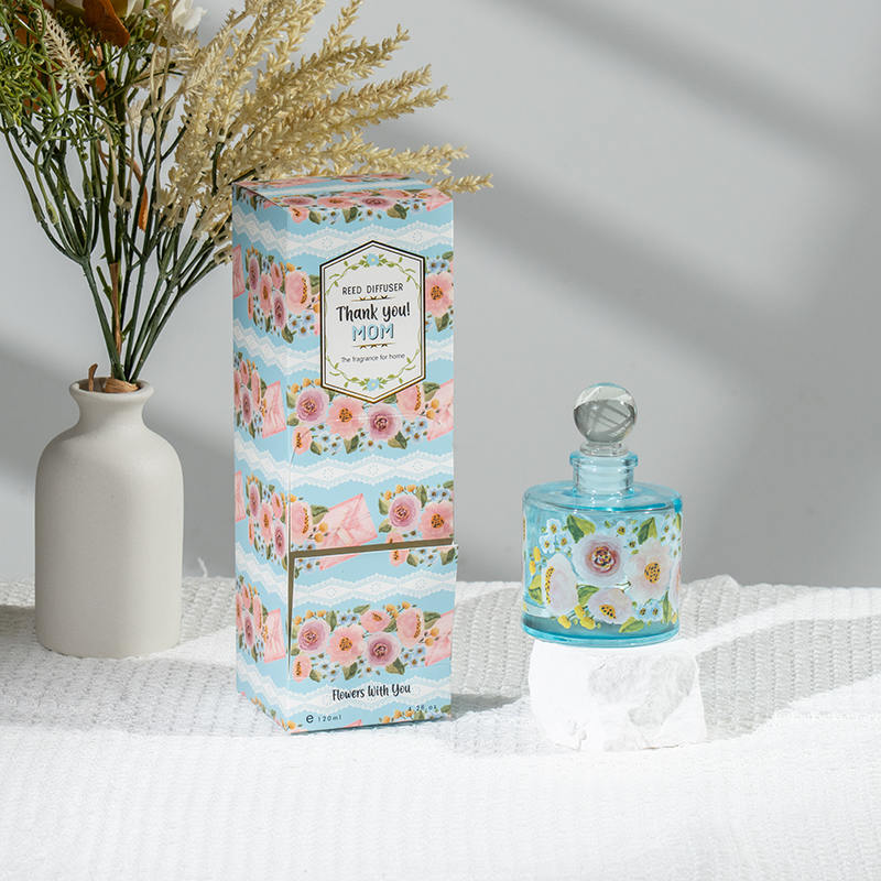 دیفیوزر نی بطری شیشه ای گرد و زیبای روز مادر