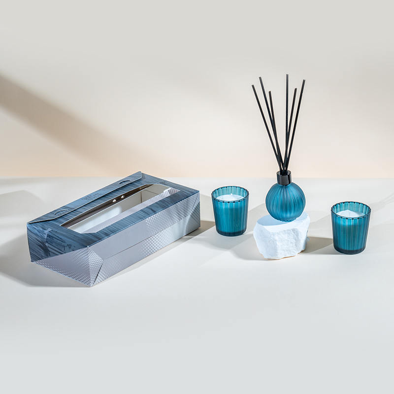 شیشه های کوچک راه راه عمودی شمع های معطر X2 بطری پخش کننده نی فرار حباب کوچک راه راه راه راه عمودی