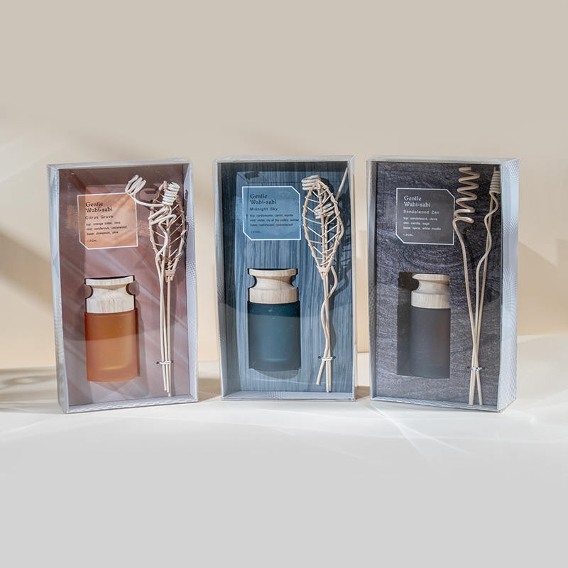 پخش کننده نی درجه یک فلاسک شیشه ای استوانه ای بالا با فروشنده پخش کننده عطر چوبی