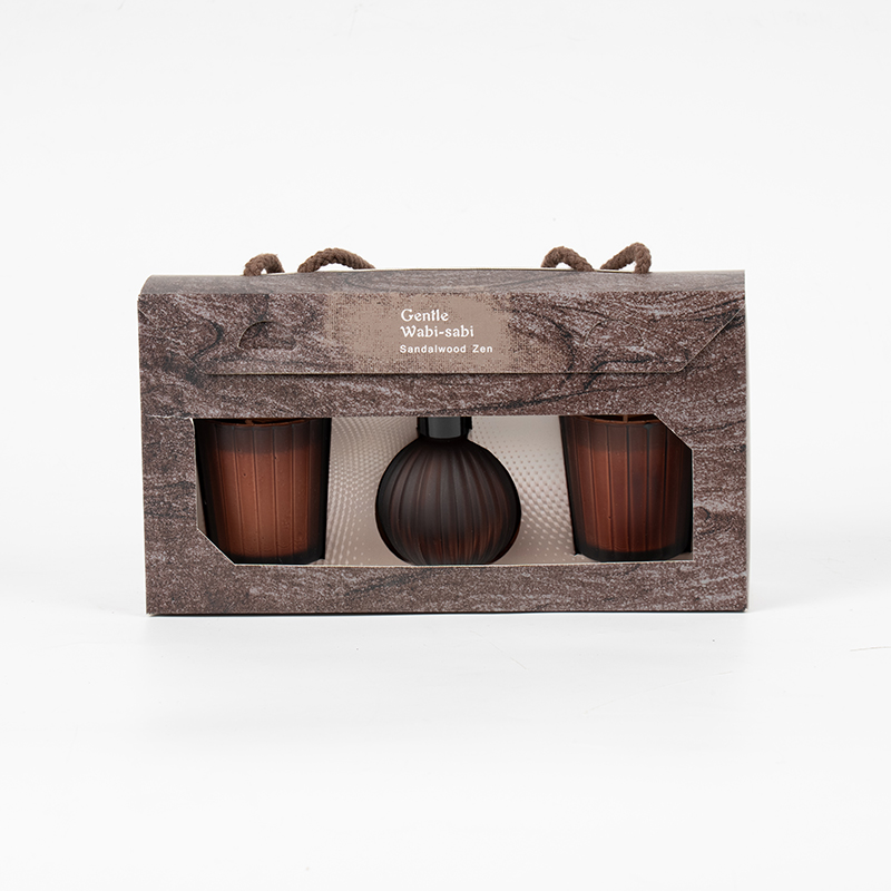 شیشه های کوچک راه راه عمودی شمع های معطر X2 بطری پخش کننده نی فرار حباب کوچک راه راه راه راه عمودی