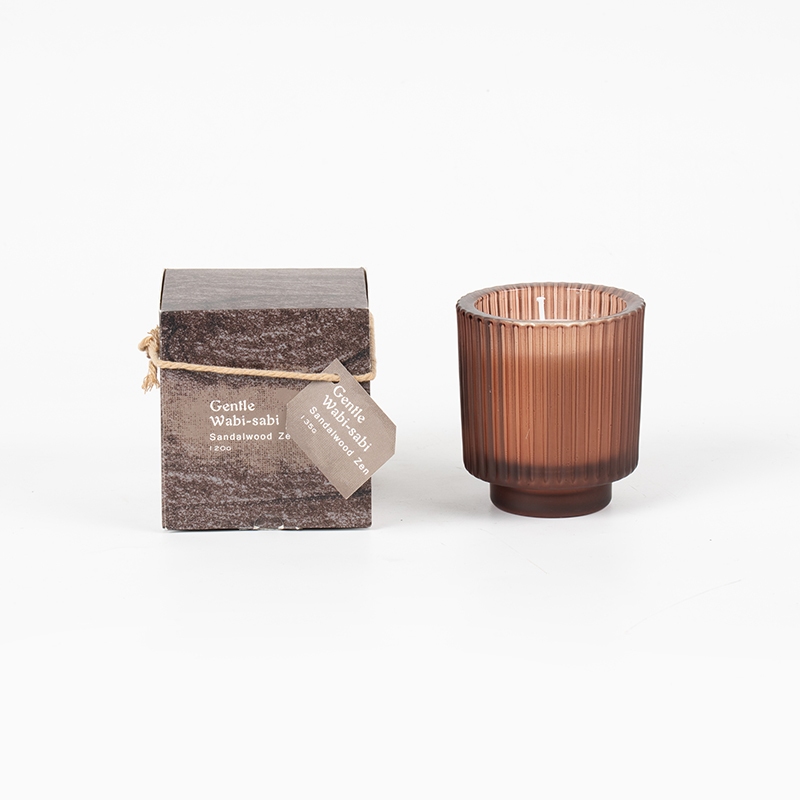 فنجان شمع گرد شیشه ای با راه راه های عمودی شمع های معطر-فروشنده شمع موم سویا اکو