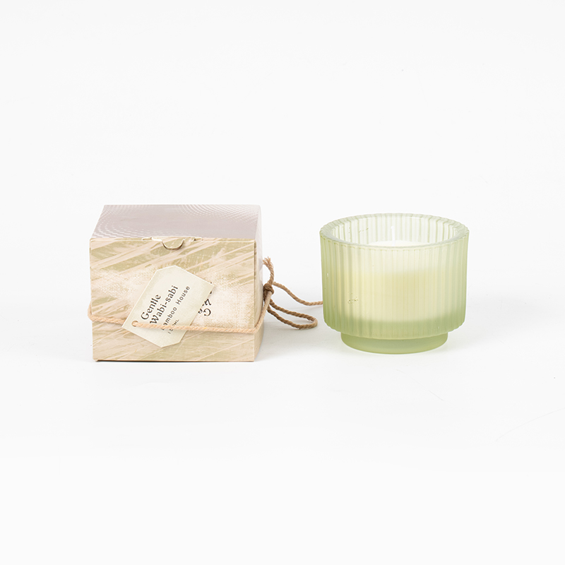 فنجان شمع گرد شیشه ای با راه راه های عمودی شمع های معطر-فروشنده شمع موم سویا اکو